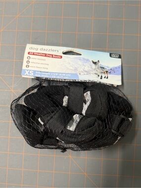 dog dazzlers All Weather Dog Boots XS in Black brand new